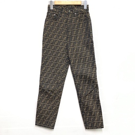 フェンディのズッカ柄 コットン混素材 パンツの買取実績です。