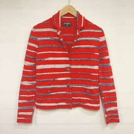 シャネルのP64262 K60201 N7076 カシミヤ混のラメボーダー ニットジャケットの買取実績です。