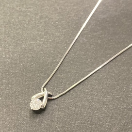 ダイヤモンドのノンブランド K18×Pt900 0.303ct 1pダイヤモンドネックレスの買取実績です。