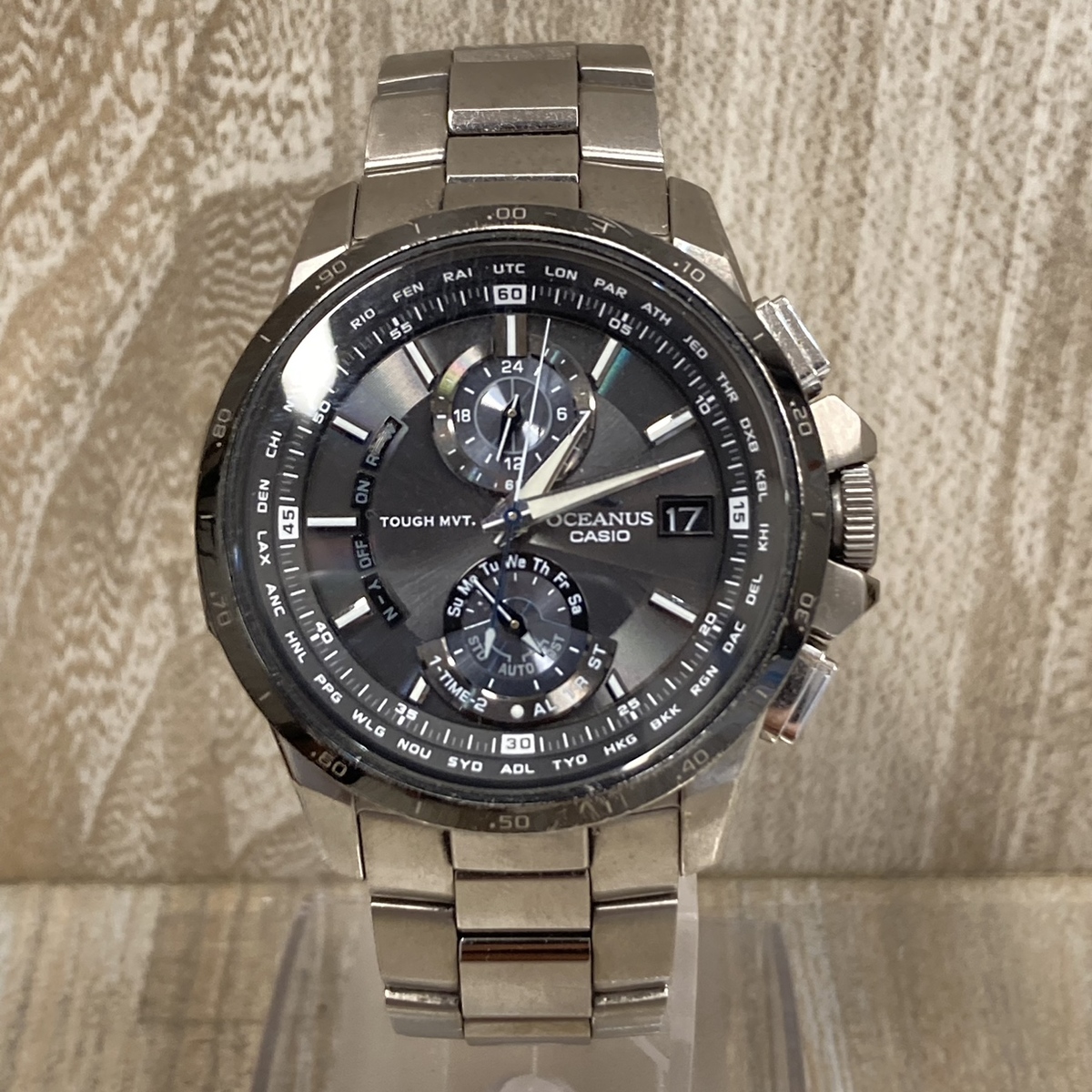 銀座本店で、カシオのOCW-T1010-1AJFのオシアナスのソーラー時計を買取 