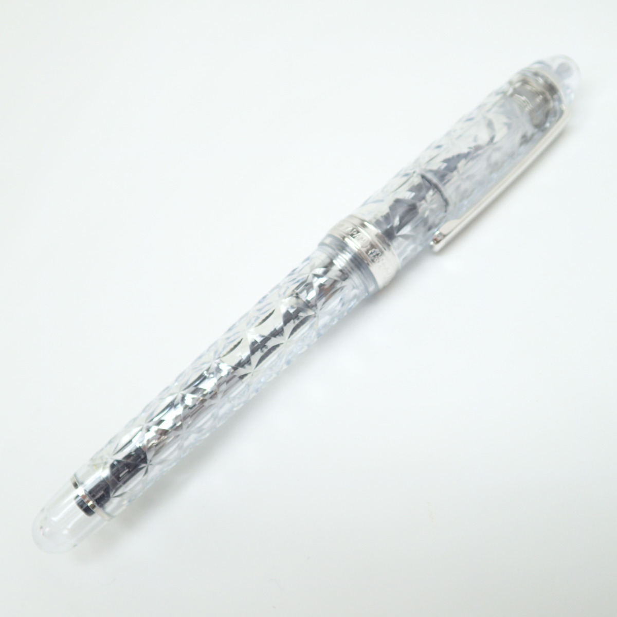 platinum-pen-eefo.jpg