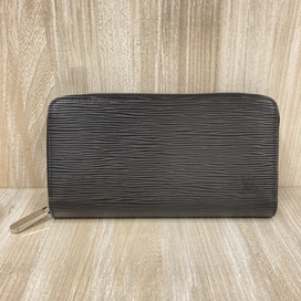 ルイヴィトンの17年製 M60072 ジッピーウォレット エピレザー ラウンドジップ長財布の買取実績です。