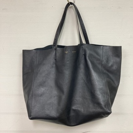 セリーヌのレザー ホリゾンタルカバ トートバッグの買取実績です。