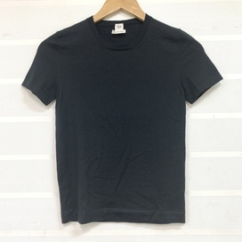 エルメスのブラック カシミヤ100％ 半袖 ニットの買取実績です。