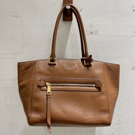 プラダのコニャック 1BG227 グレースカーフ 2WAYバッグの買取実績です。