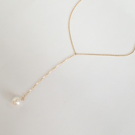 マリハのK18YG 月の雫 Yシェイプネックレスの買取実績です。