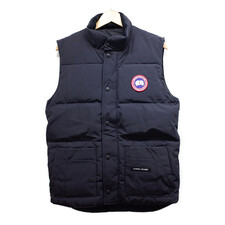カナダグース 4154M　FREESTYLE CREW VEST/フリースタイル クルー ダウンベスト　NAVY MARINE/ネイビーマリン 買取実績です。