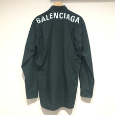 バレンシアガ 19年製 グリーン バックロゴプリントシャツ 買取実績です。