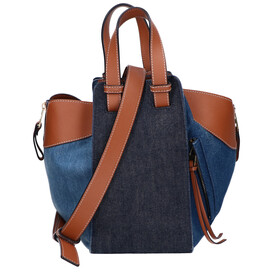 ロエベのデニム×レザー ハンモック スモール ハンドバッグの買取実績です。