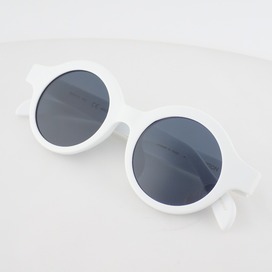 ルイヴィトンの×シュプリーム Z0991E 9F1 ラウンド型 サングラスの買取実績です。