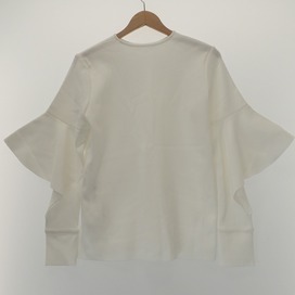 アドーアの531-1170309　ストレッチラッフル　ニットセーター　ホワイトの買取実績です。