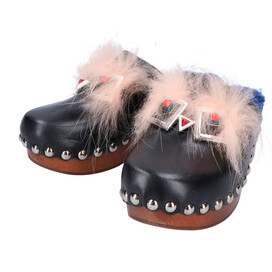 フェンディのHypnoteyes ファー サボ サンダルの買取実績です。