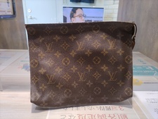 ルイヴィトン モノグラム ポシェットトワレ 買取実績です。