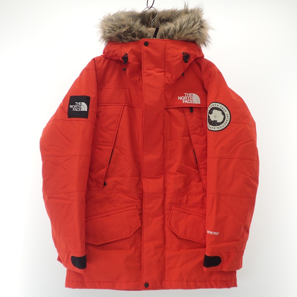 渋谷店で、ノースフェイスのアンタークティカパーカー(ND91807)を