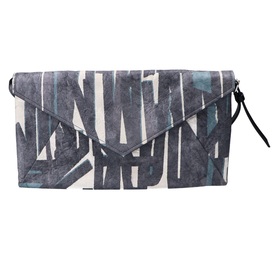 メゾンマルジェラのS56WF0044 転写プリント シワ加工レザーフラップ ショルダーバッグの買取実績です。