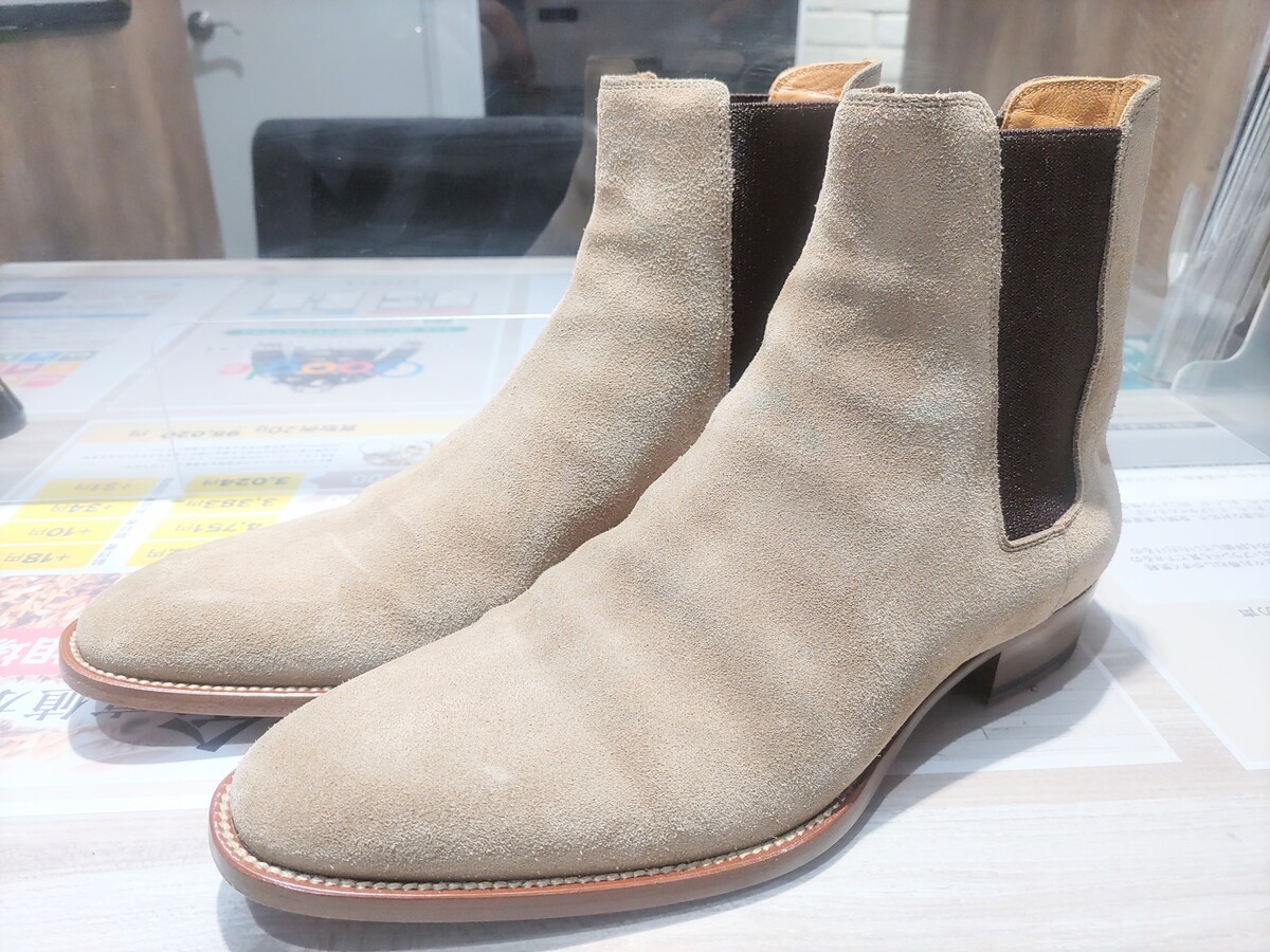 新宿でサンローランを買取。品番443208BT300・クラシックワイアット