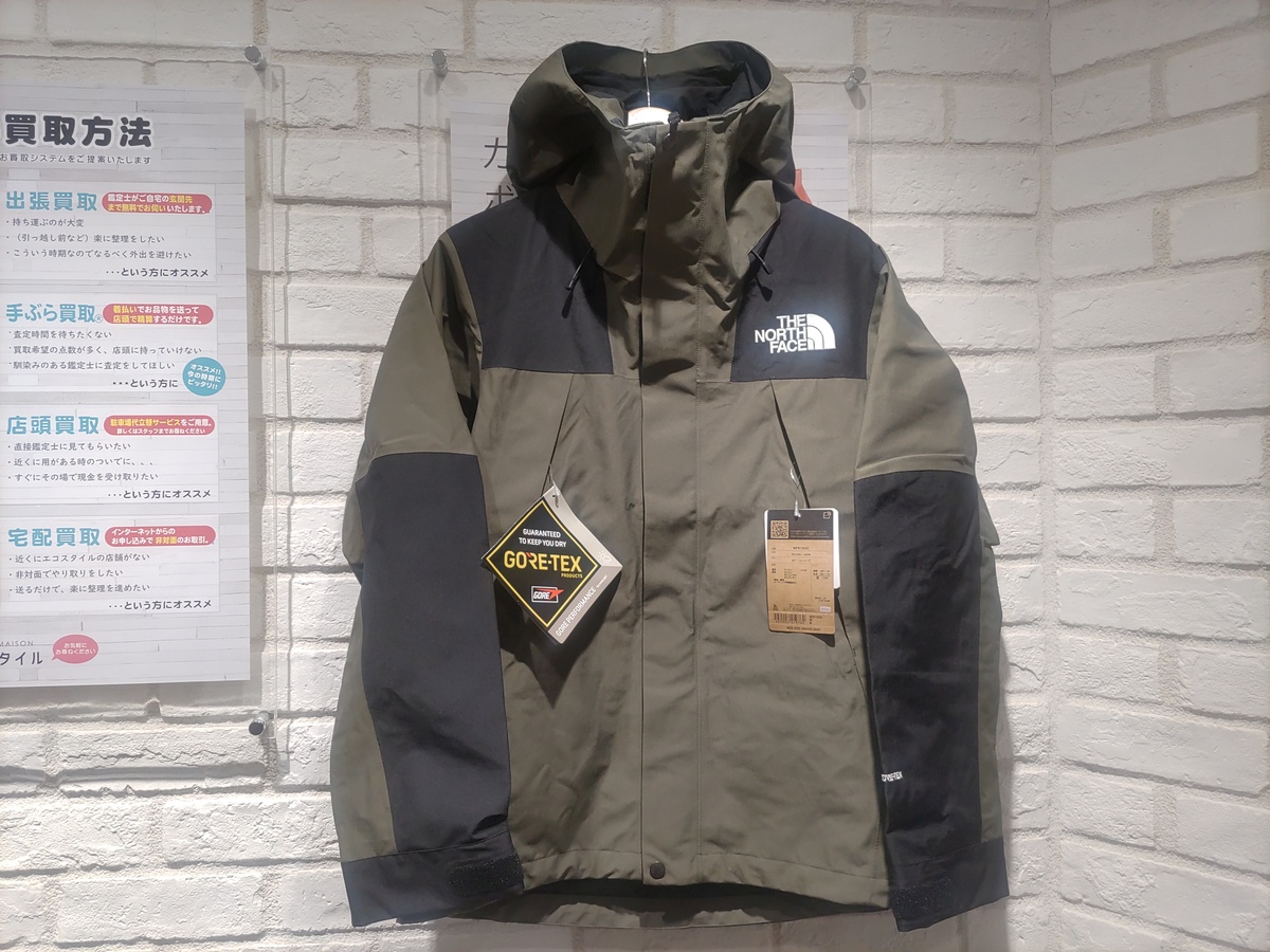 新宿店で、ノースフェイスの品番NP61800・ニュートープ 新宿店で、ノースフェイスの品番NP61800・ニュートープ