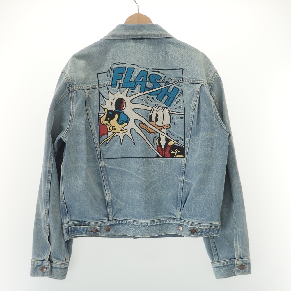 広尾店でグッチとディズニーのコラボアイテムで、品番が594850の