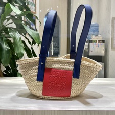 ロエベ ユニオンジャックカラー ロンドン限定 スモールラフィアバッグ 買取実績です。