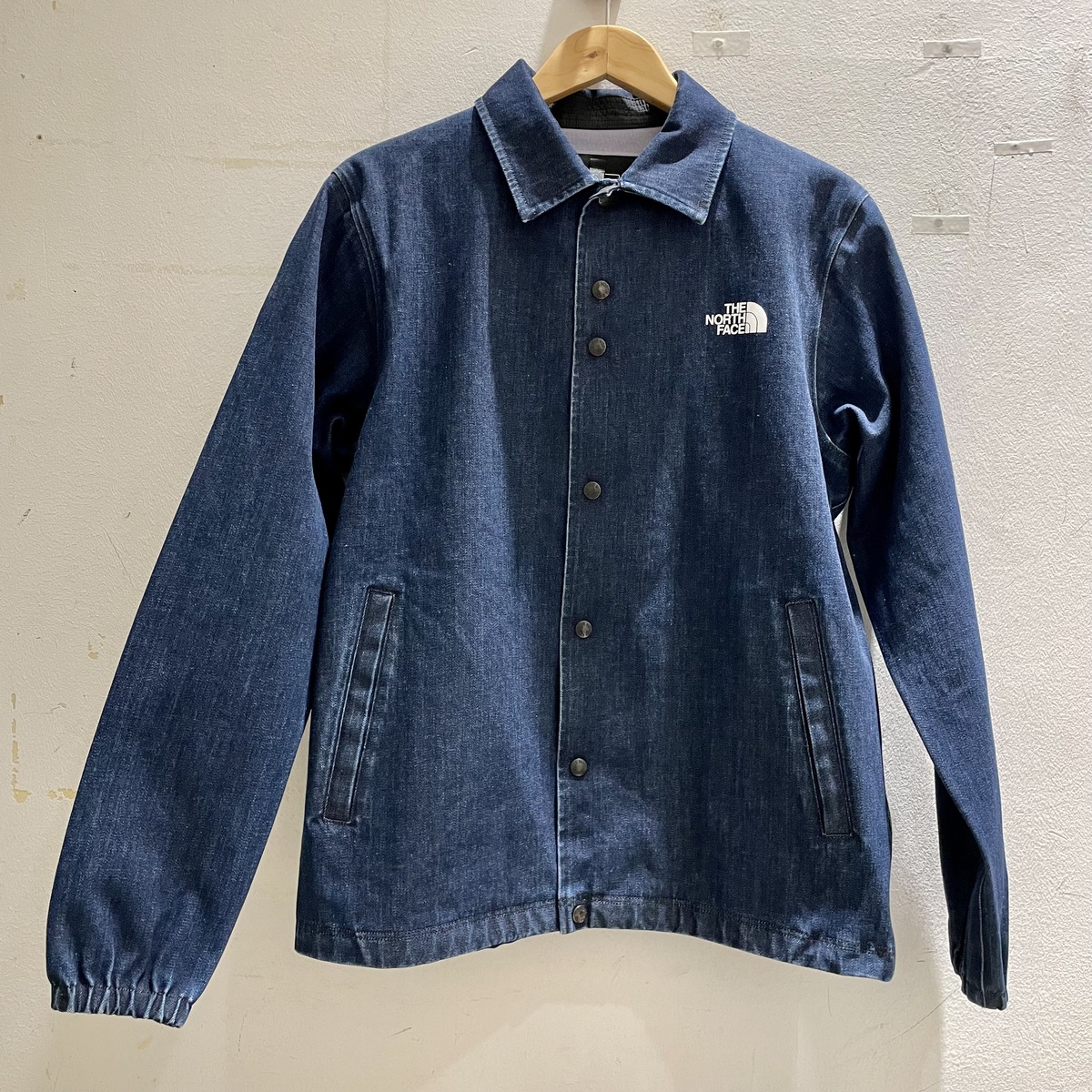 渋谷店で、ノースフェイス(NP61923R GTXデニムコーチジャケット)を買取 