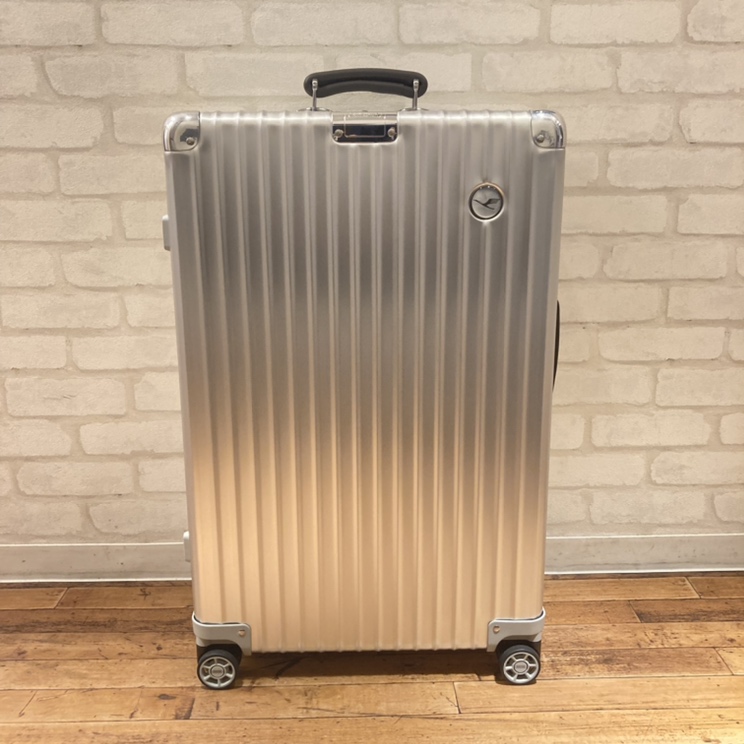 銀座でリモワを買取。品番が921.90のルフトハンザコラボのアルミニウム