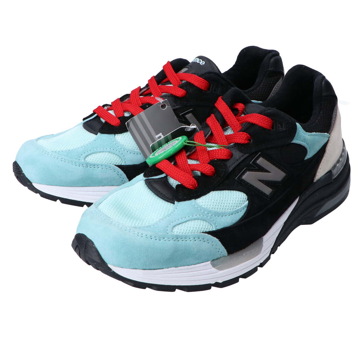 大阪心斎橋店でニューバランスのコラボスニーカー（Nice Kicks×Amoeba 