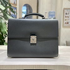 ルイヴィトン ノワール タイガ M31098 ラギート 2006年製 ブリーフケース 買取実績です。