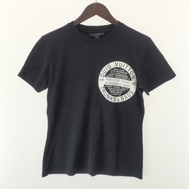 ルイヴィトンの国内正規品 19年製 RW191W DMF FGTS15 LVスタンプ ロゴ クルーネック半袖Tシャツの買取実績です。