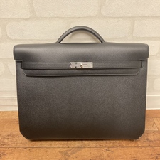 エルメス Y刻印 ヴォーエプソンレザー シルバー金具 ブリーフケース ケリーデペッシュ36 買取実績です。