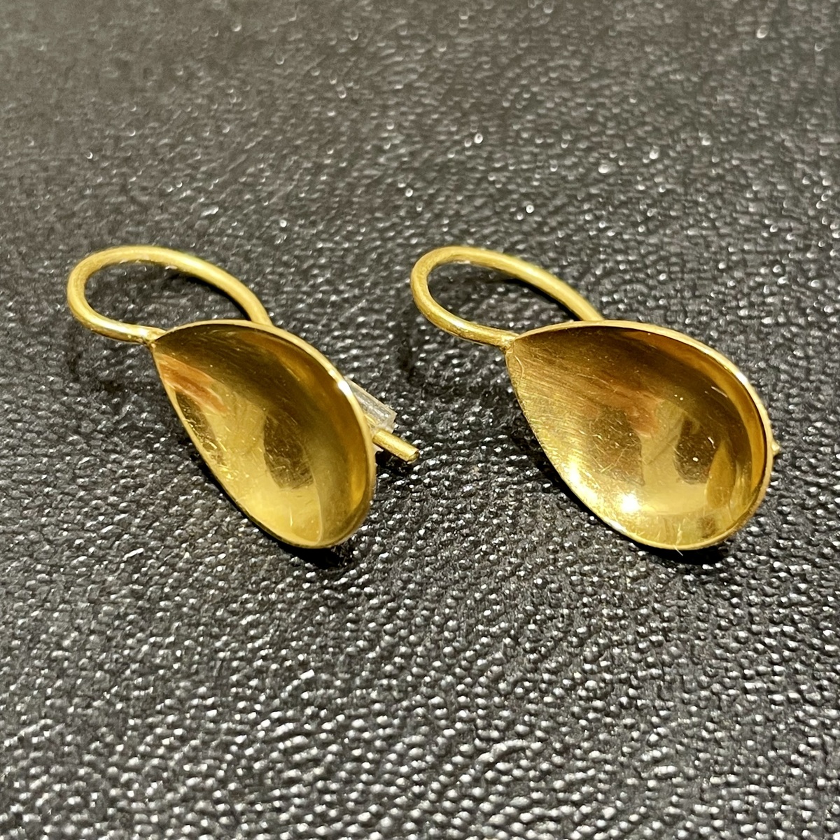 マリーエレーヌドゥタイヤック スモールミラー チャーム マリー