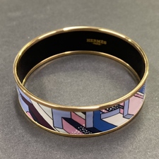 エルメス X刻印 ON A SUMMER DAYS エマイユバングルLサイズ 買取実績です。
