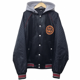 グッチの568554 2019年 リラ パッチ付き GG柄 フーデッド ボンバージャケットの買取実績です。