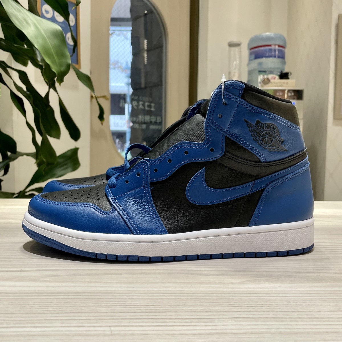 渋谷店で、ナイキ 555088-404 エアジョーダン1レトロハイを買取ました