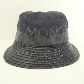 モンクレールのBERRETTO ロゴプリント バケットハットの買取実績です。