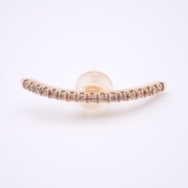 ヒロタカのK10 0.08ct ダイヤモンド 片耳用 ボウピアスの買取実績です。