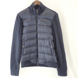 ヘルノのネイビー 45167-39919 ジップアップ コットン/ダウン切替 ジャケットの買取実績です。