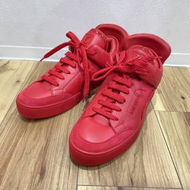 ルイヴィトンの赤 カニエウエスト ドンス スニーカーの買取実績です。
