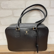 エーディーエムジェイ ブラック シュリンクレザー 定番ボストンバッグ 28cm 買取実績です。