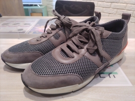 エルメスのスターター ローカットスニーカーの買取実績です。