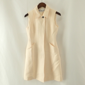 ディオールの2019AW アイボリー 011R98A1166 ウール・シルク混 ロングジレ/ノースリーブジャケットの買取実績です。