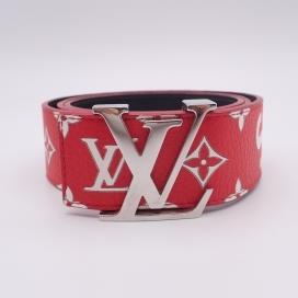 ルイヴィトンの×シュプリーム 2017AW MP015 サンチュール・LVイニシアル ベルトの買取実績です。