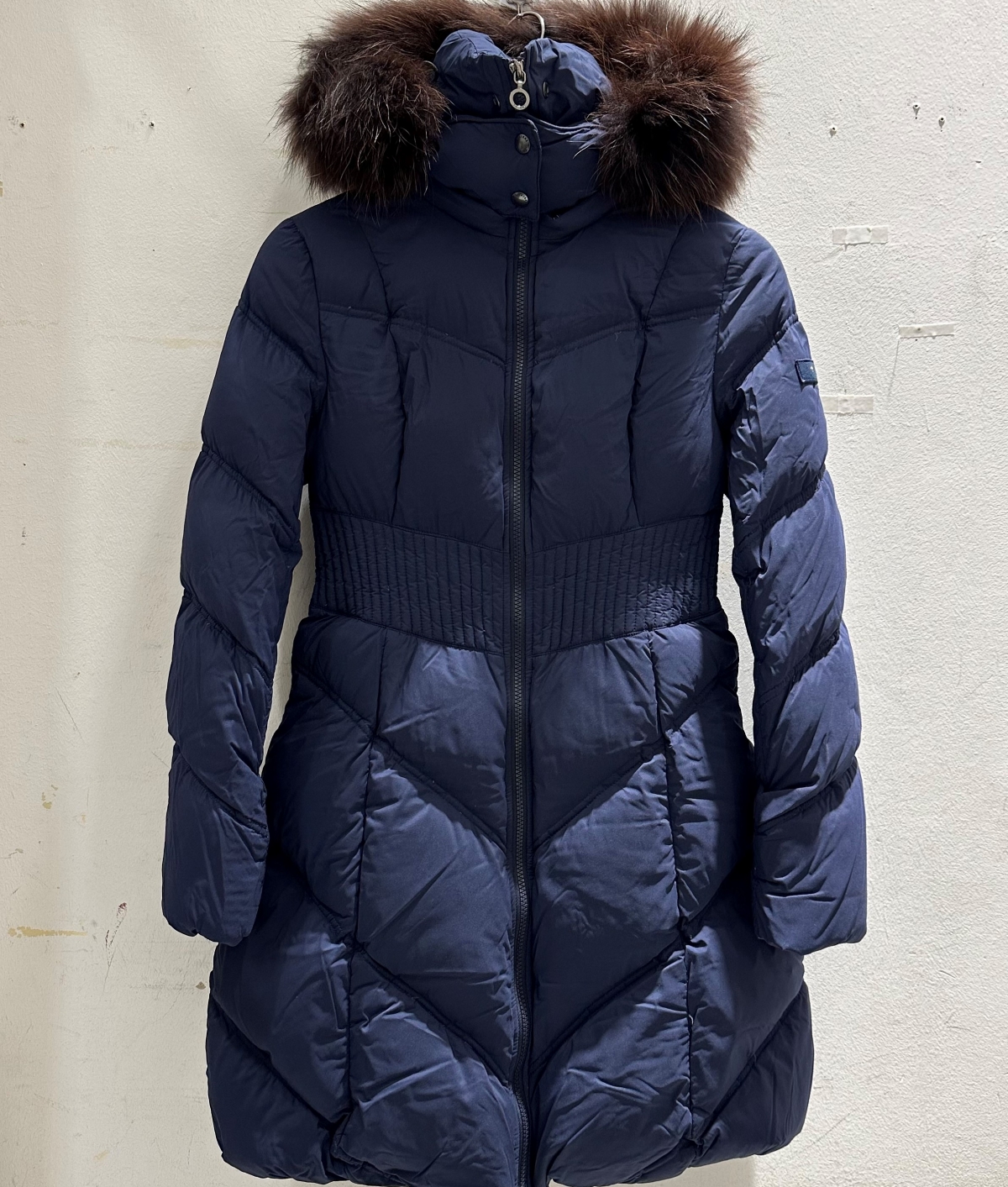 美品】TATRAS エストネーション別注 ダウンコート ネイビー 【公式通販】