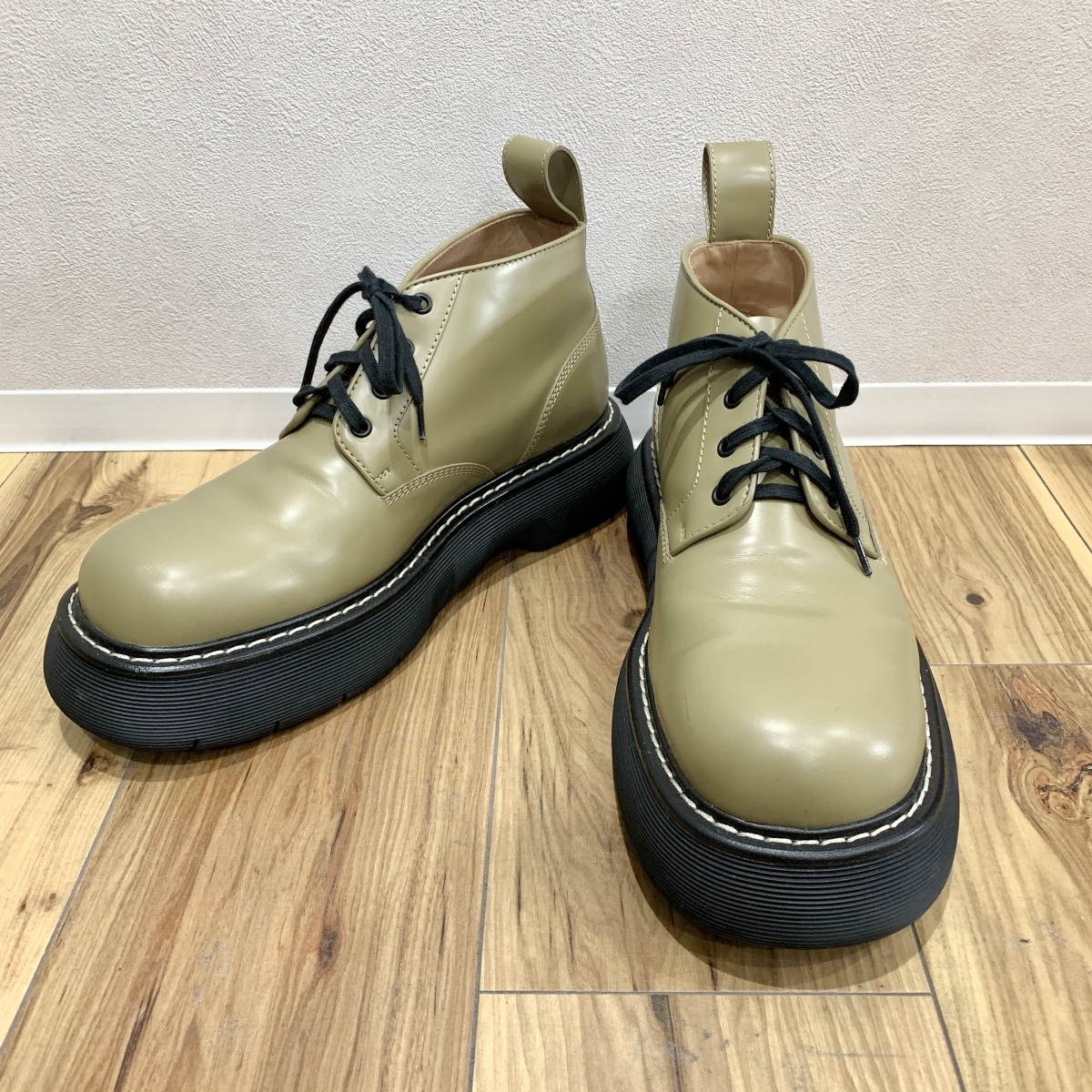 ボッテガヴェネタを浜松入野で買取。21SSのバウンスレザーブーツを買取 