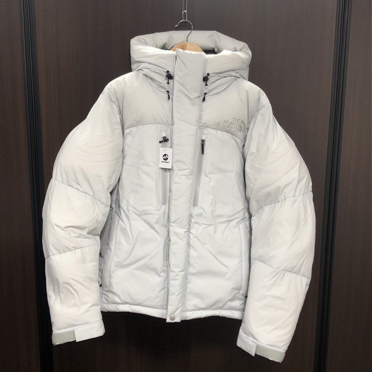 心斎橋店にて、ノースフェイスの2021年FWモデルとして発売されたWEB