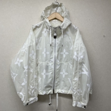 ルイヴィトン FLOW23 ホワイト系 モノグラム ジップアップ パーカー 買取実績です。