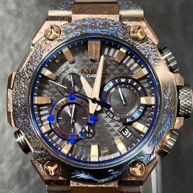 G-SHOCK(gショック)の世界限定400本 MRG-B2000SH-5AJR 衝撃丸 タフソーラー電波腕時計 青古美の買取実績です。
