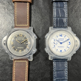パネライの世界500セット限定 ルミノール 8デイズセット デイライト×ブラックシール PAM00786 2本セット(PAM00649×PAM00650)の買取実績です。
