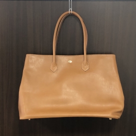 シセイのキャメル レザー トートバッグの買取実績です。
