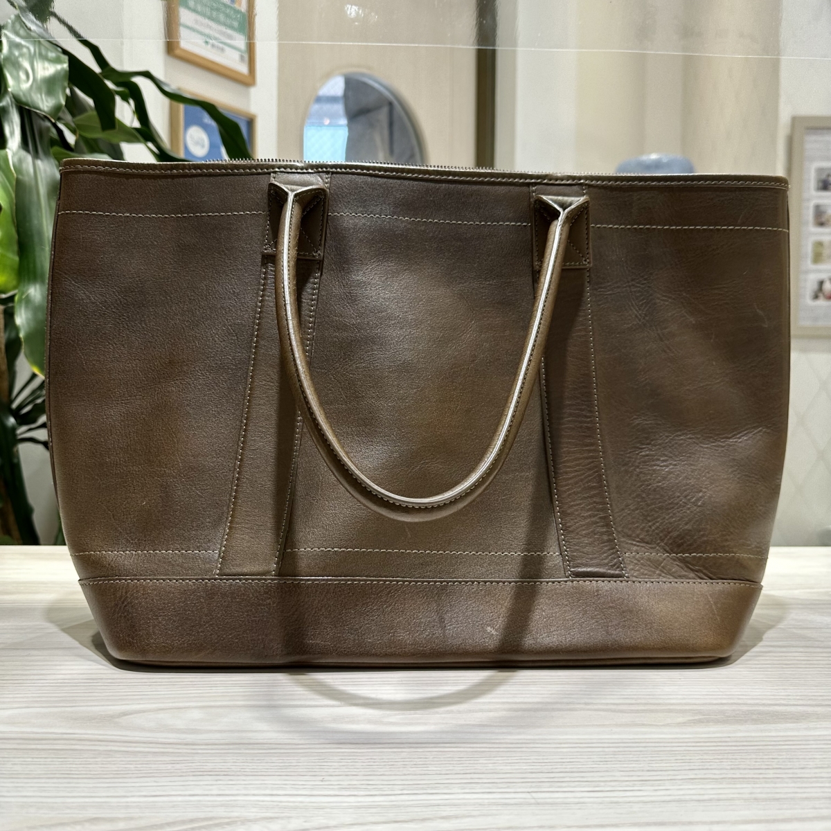 土屋鞄製造所を渋谷で買取。トートバッグ、ビークルを買取ました 