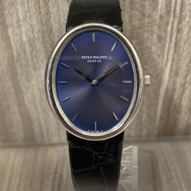 パテックフィリップを銀座で買取。750素材を使った、オーバルフェイス 